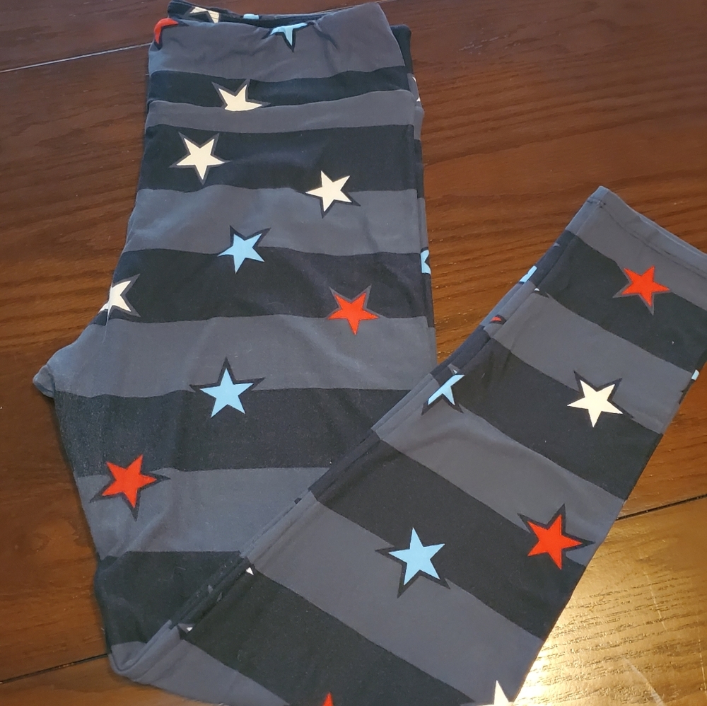 Lularoe black and grey star leggings